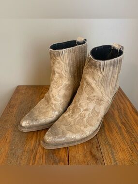 Liberty Black Leather Western Ankle Boots Tan Floral Stitching Festival Size 9